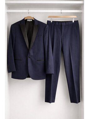 Express Navy Blue Tuxedo Suit Set Satin Lapels Mens Size 40S Photographer EUC